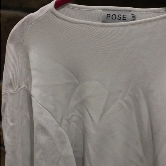 White Long Sleeve Sweater Top Size 4x - Picture 3 of 5
